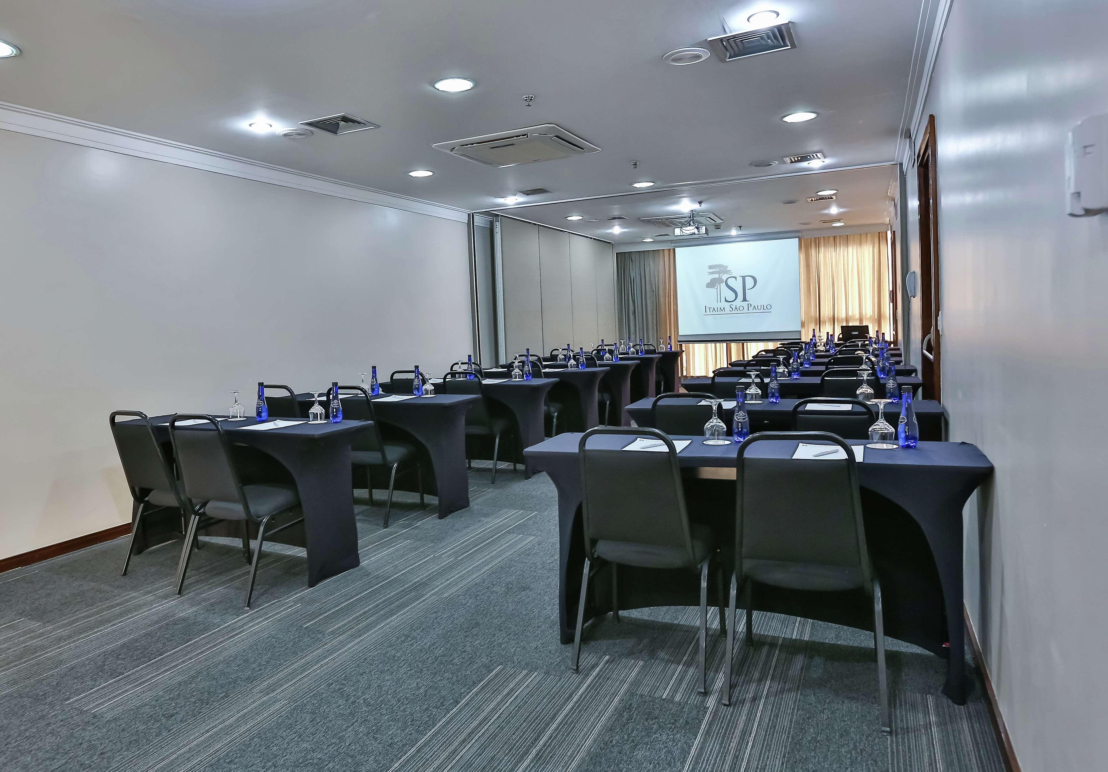 Double Tree By Hilton Sao Paulo Itaim Hotel Exterior photo Meeting room