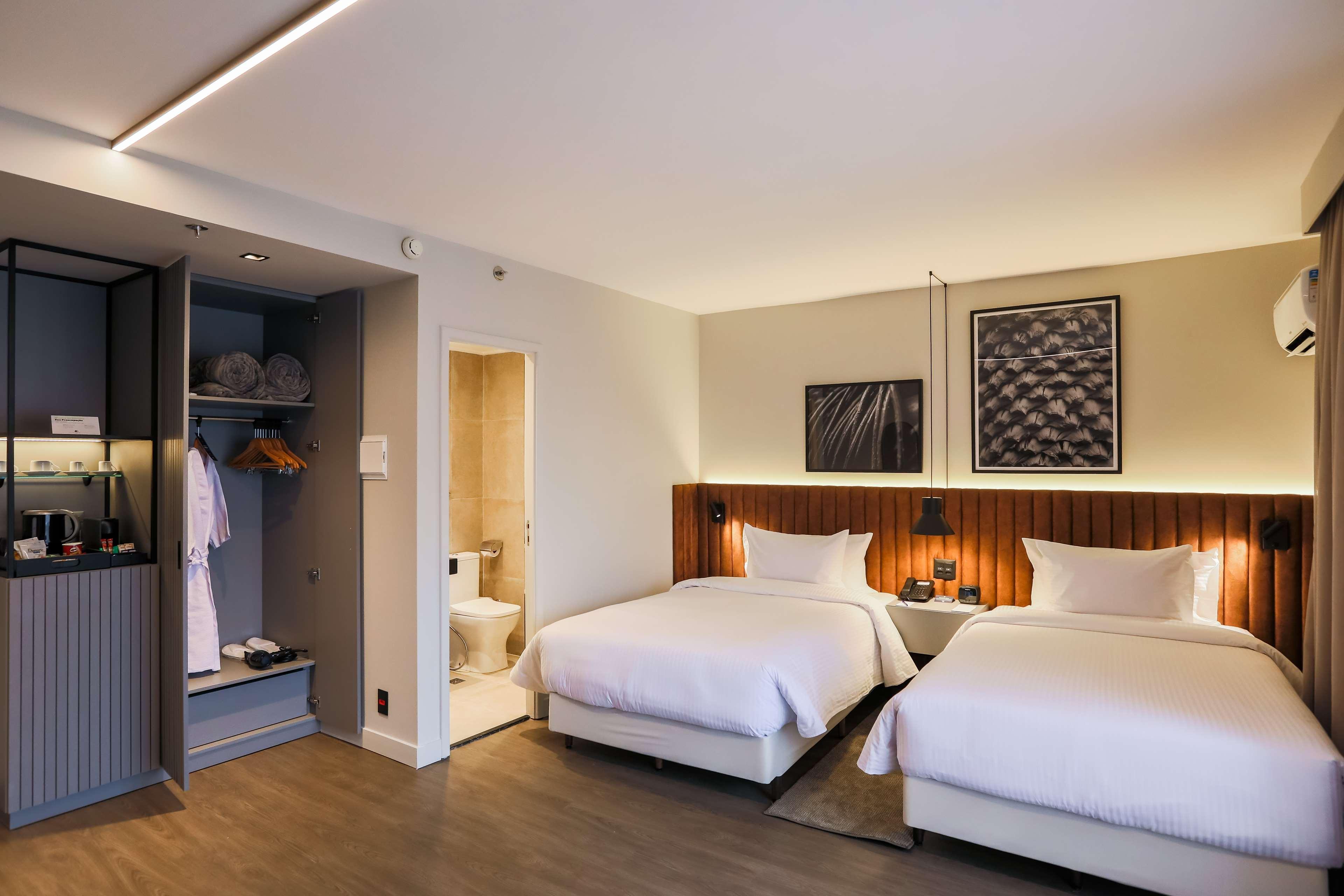 Double Tree By Hilton Sao Paulo Itaim Hotel Exterior photo A room at the hotel