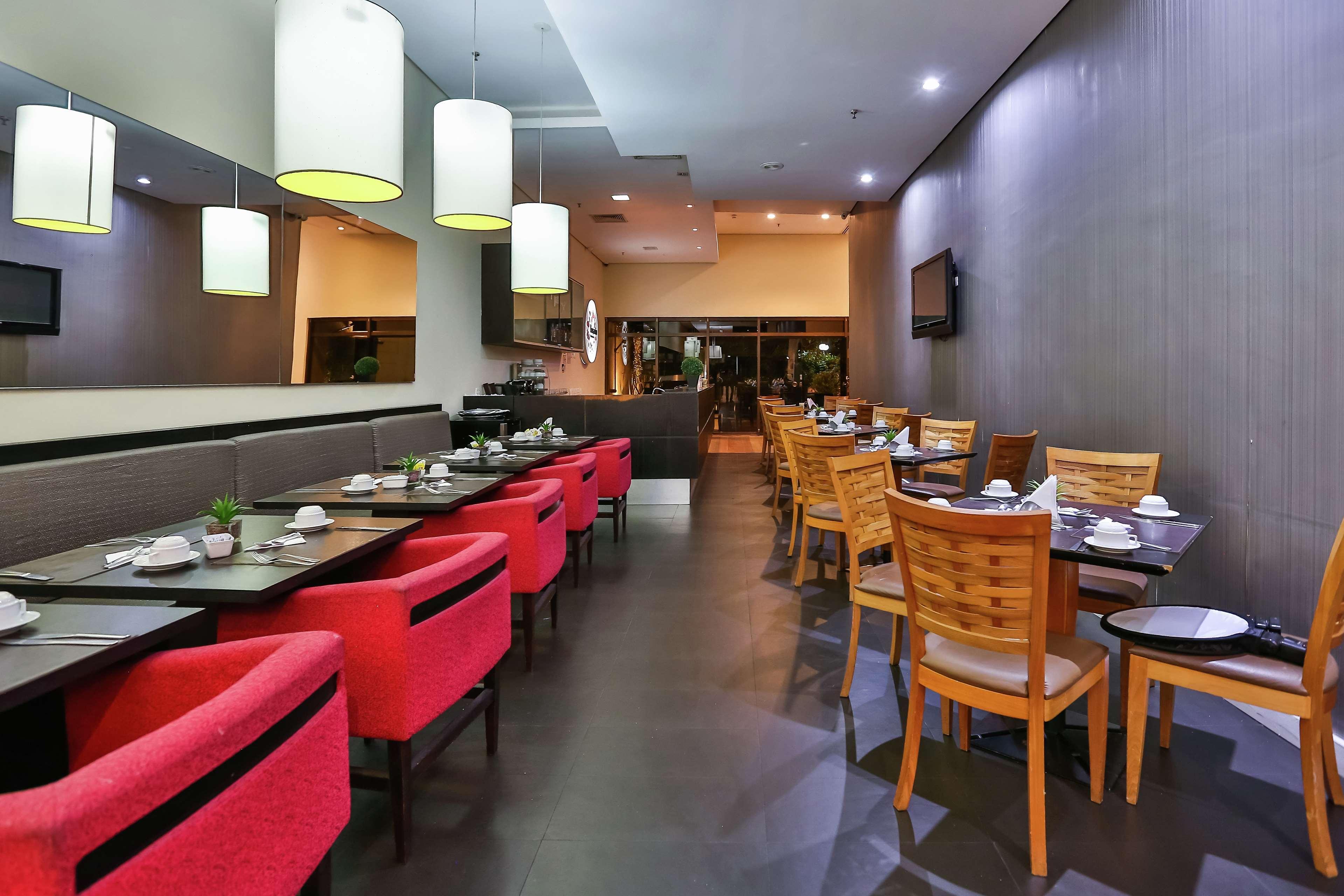 Double Tree By Hilton Sao Paulo Itaim Hotel Exterior photo Interior of a restaurant