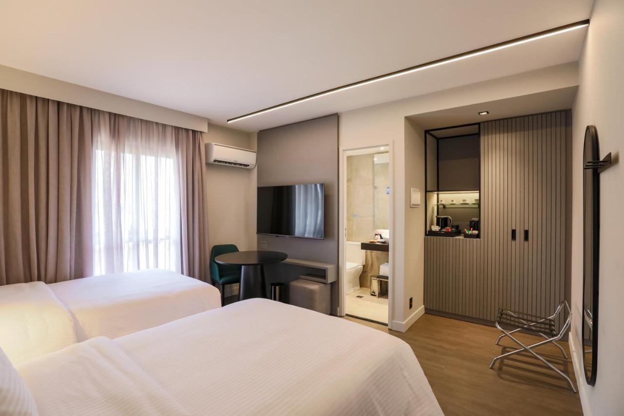Double Tree By Hilton Sao Paulo Itaim Hotel Exterior photo A room at the hotel